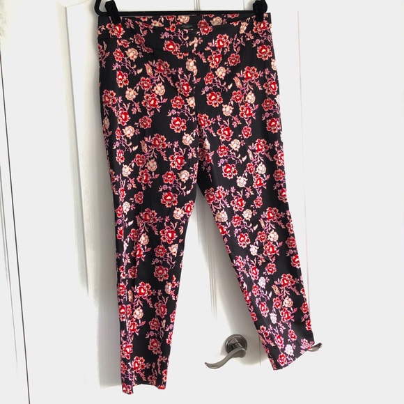 2/$25 ⚡️✨ Ann Taylor Ankle Crop Floral Straight Leg Pants Workwear - Picture 3 of 7